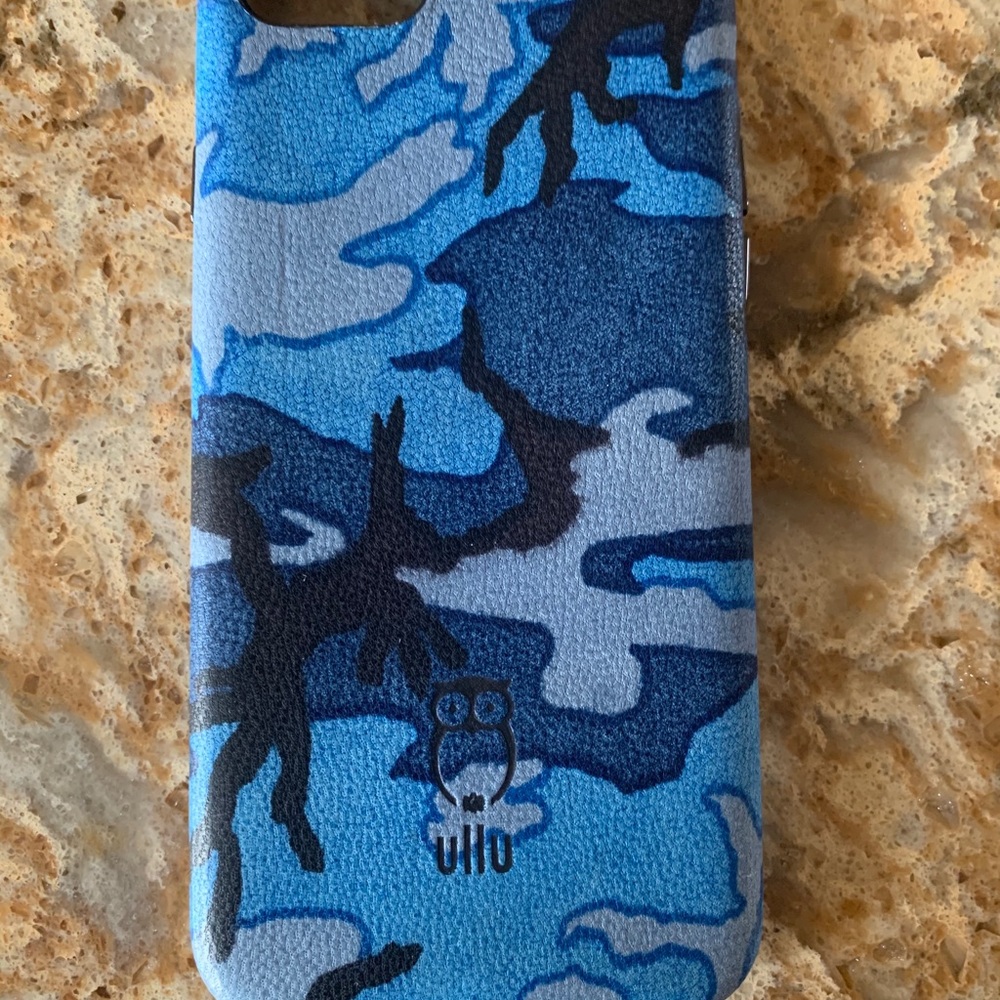 Ullu leather camo iPhone 7 case